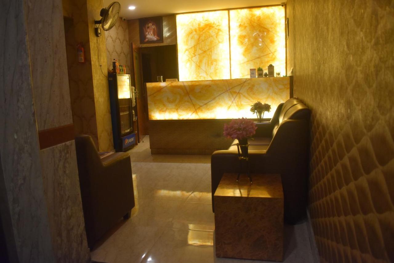 Hotel Ur Comforts Jayanagar Бенґалуру Екстер'єр фото