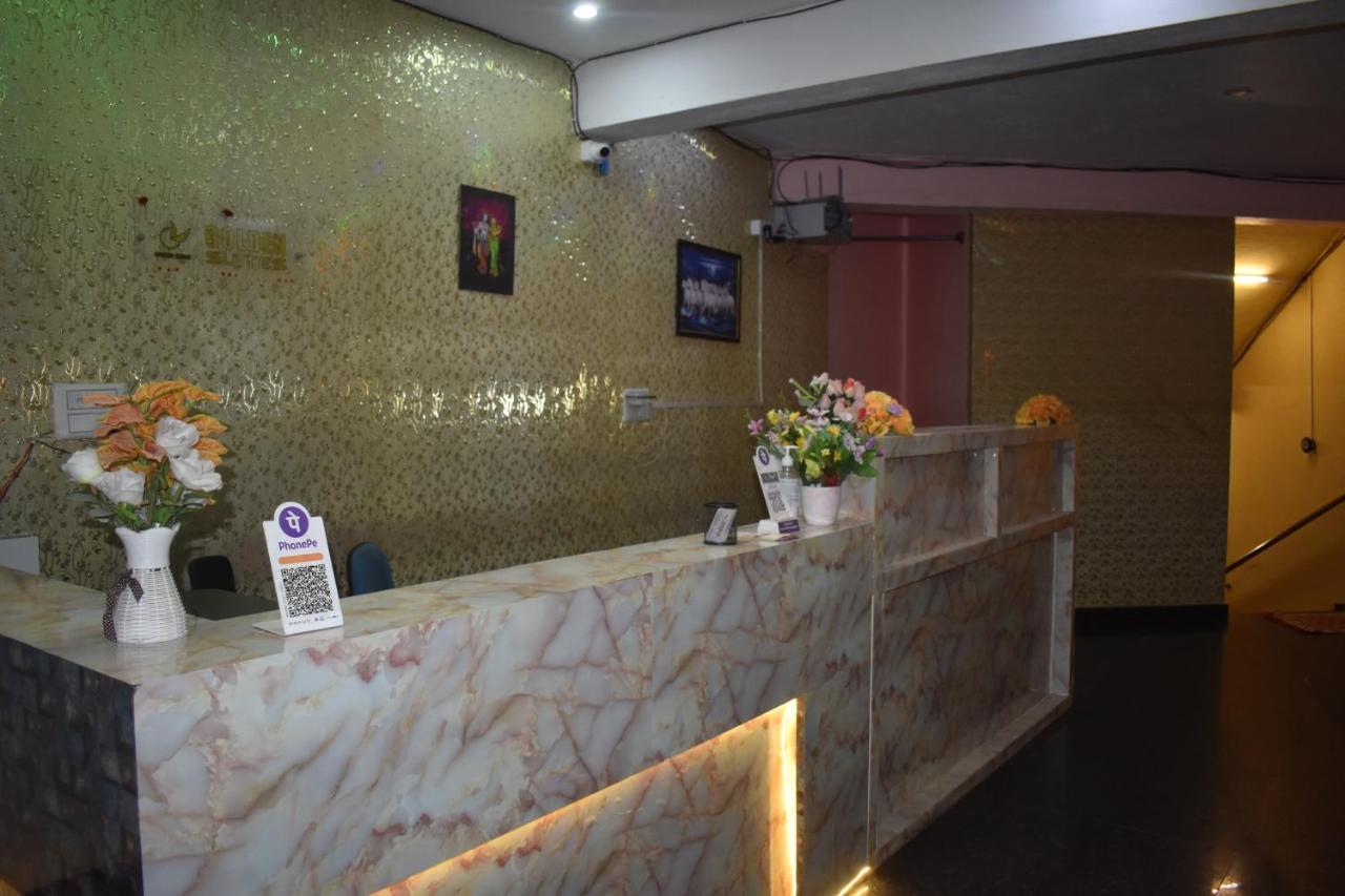 Hotel Ur Comforts Jayanagar Бенґалуру Екстер'єр фото