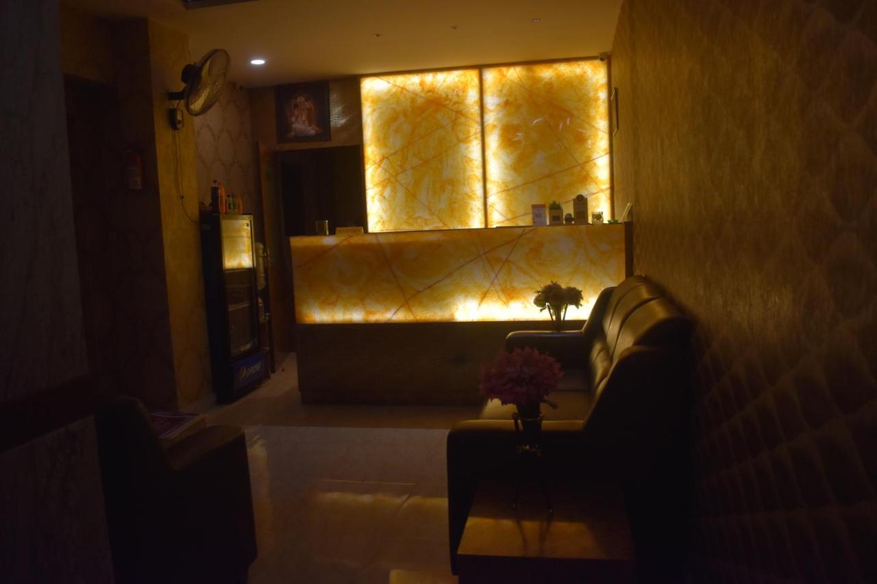 Hotel Ur Comforts Jayanagar Бенґалуру Екстер'єр фото
